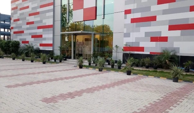 NXTRA AIRTEL, NOIDA SEC-81